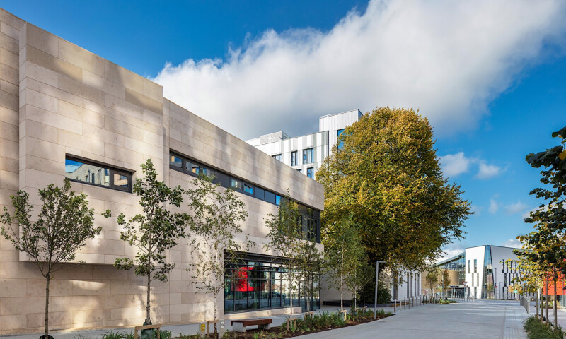 ucd 09